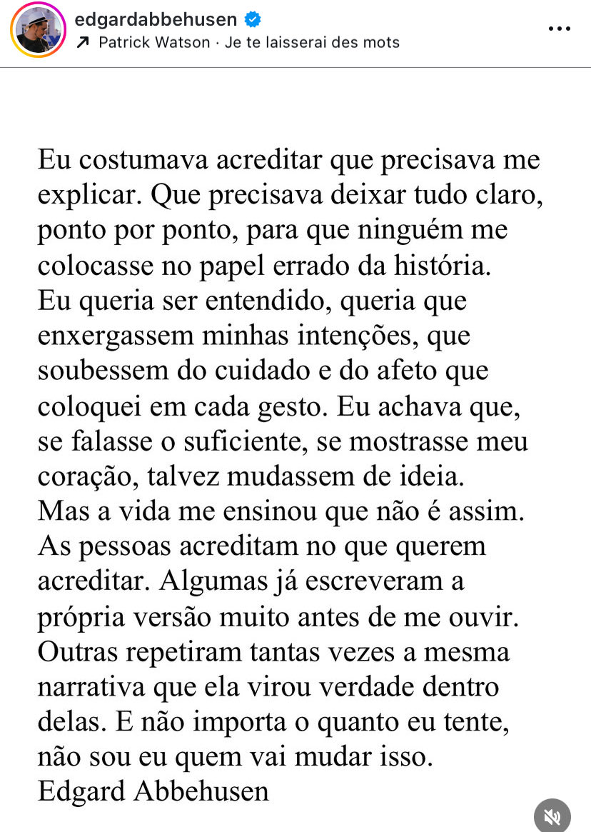 ElisLimaa's tweet photo. No meio da insônia me aparece esse texto. Fico refletindo como nenhuma  experiência é única, muitos de nós temos sentimento e vivências  semelhantes. E esse cara transcreveu perfeitamente. @abbehusen https://t.co/YKntQagZGv