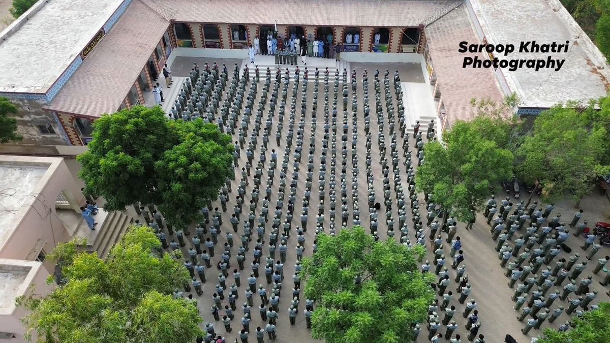 MFahadLashari's tweet image. پڙھندي سنڌ ته وڌنڌي سنڌ 
“Morning assemblies that inspire minds and strengthen hearts.
Proud to see Tharparkar’s youth shaping a #ProgressiveSindh. ❤️