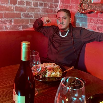 MoneeGME's tweet photo. #NewProfilePic https://t.co/C3Pn01FbXu