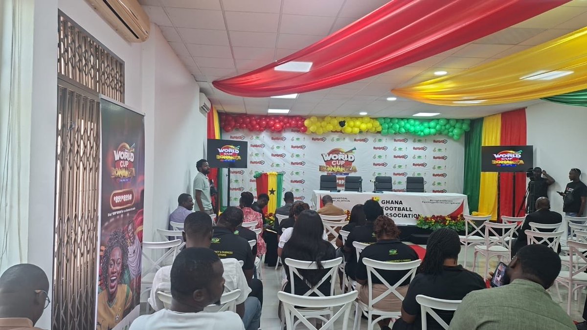 Glitz_mell's tweet photo. You could be the lucky winner! Join our #WorldCupBonanza and play for as little as 20 series. Predict the game, win prizes! ๐ #PlayFlyWin https://t.co/iROevg8YPP