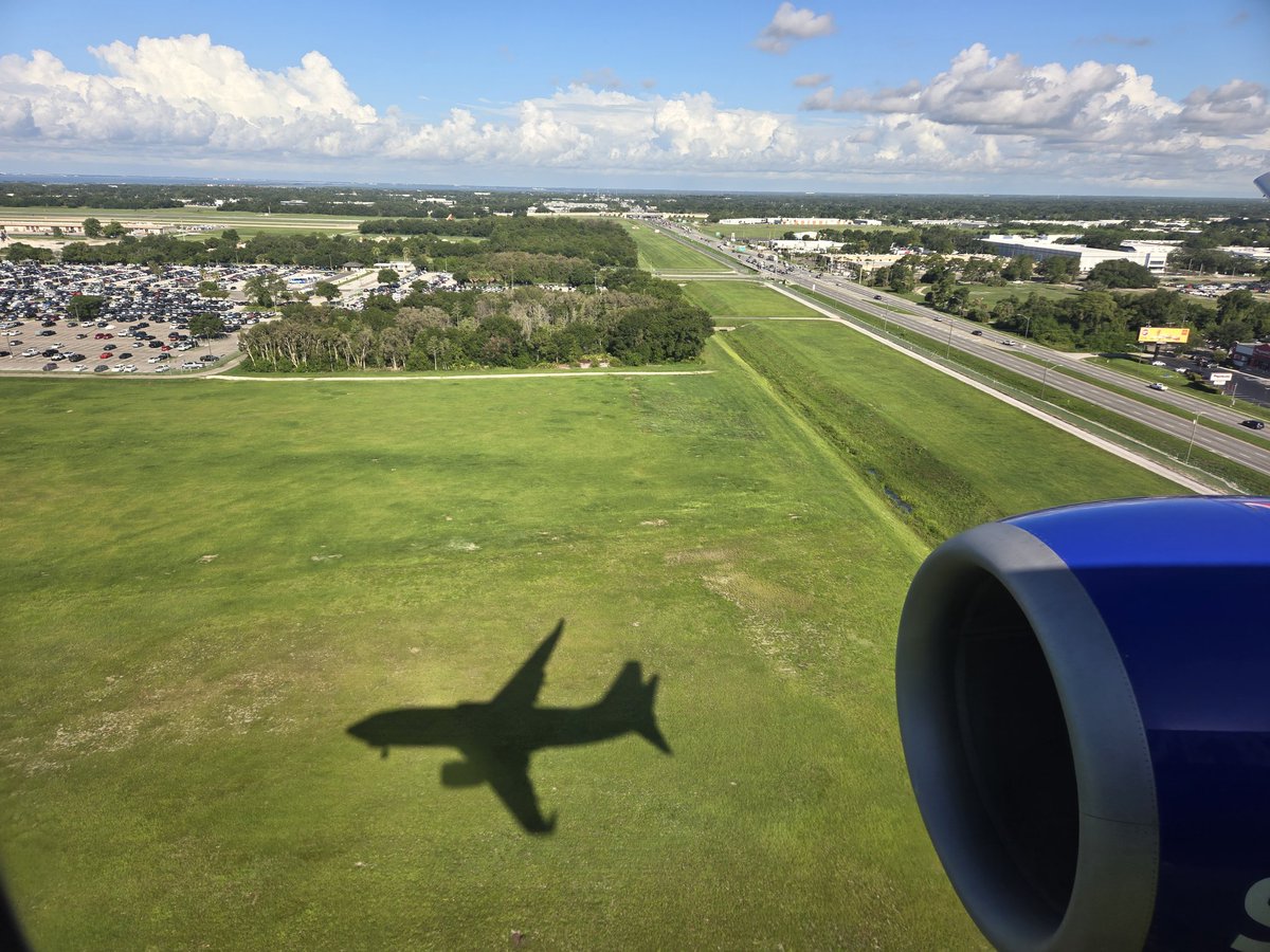 Fwooop

#WeekSforShadows 
#AlphabetChallenge