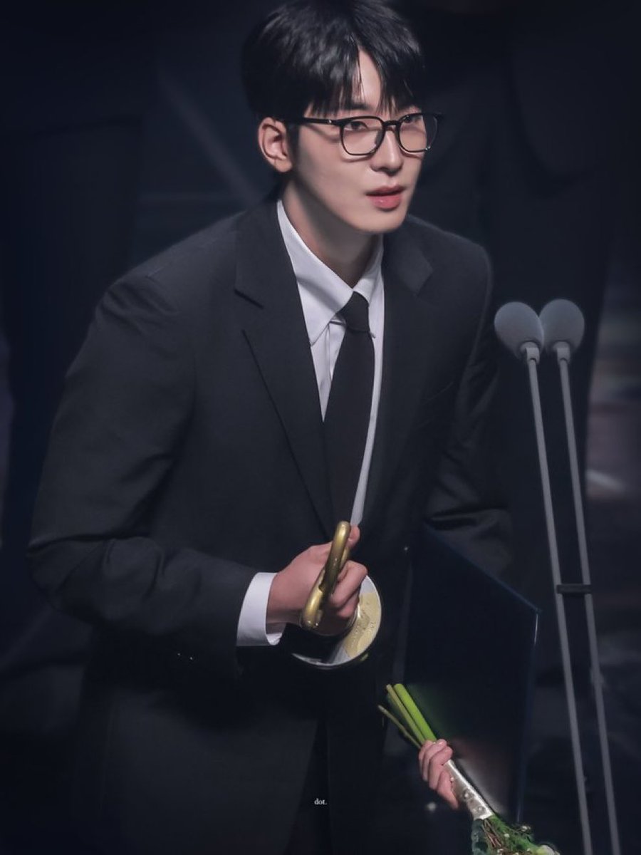 진짜잘생김 흑흑