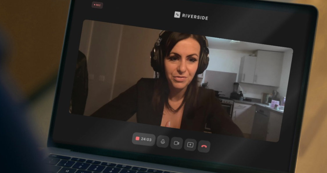 Brilliant to chat to local fashion designer, Joanna Day, creator of Byzantium. Great exploring Joanna’s experience of exhibiting her designs at London Fashion Week, her road to success and the importance of having a boutique on Crowthorne High Street. Episode out tomorrow. 🌟