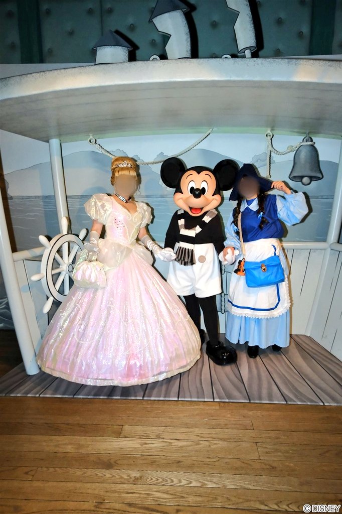 Disney_kasou's tweet photo. ２０２５年のＤハロ仮装は
シャバーン＆シンディの２着♡
両方めっちゃ楽しかったぁ！
ラス日は色んなキャストさんが
「また来年お待ちしてます！」
って声かけてくれるの嬉しいよね♪

今年もありがとうございました！
また来年っ！！

#Dハロ仮装2025 
#シャバーン
#マジラン
#旧Ｅパレ
#シンデレラ https://t.co/Spf4ftSjd1