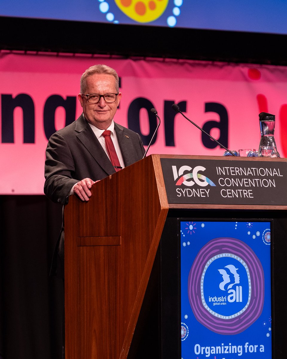 AlboMP's tweet photo. Work is always changing but our goals stay the same.

Good jobs. Fair pay. Respect for every worker.

That’s what Labor stands for.

And that’s what I spoke about at the IndustriALL Global Union Congress tonight. https://t.co/T25PuqjDjE