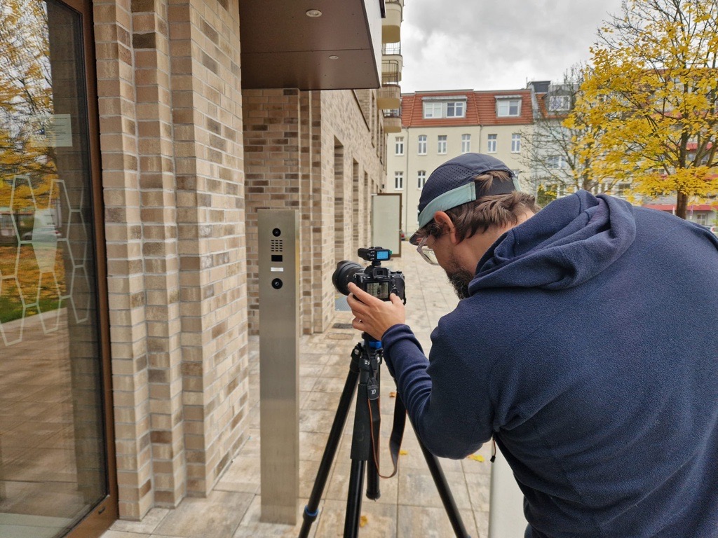 doorbird's tweet image. 🚀 Today we took over Potsdam – cameras and action for our next reference project! 😎📸
Stay tuned – first glimpses are coming soon! 👀✨

#DoorBird #PotsdamAdventures #NewProject #PhotoPower #StayTuned #MakingMagic