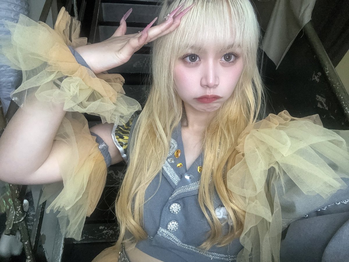 haruka_neOen's tweet image. 夜は寒いね❄️