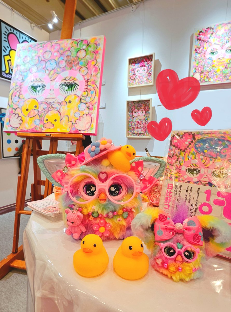 BellFurbyFamily's tweet photo. 仕事中もファービーと一緒😊💕🎨
#furby​ #furby2023​ #furby2 #furby2005 #ファービー #ファービー2 #ファービー2005 #ファビ活 #全ファ連 https://t.co/ThcLrYDxxz