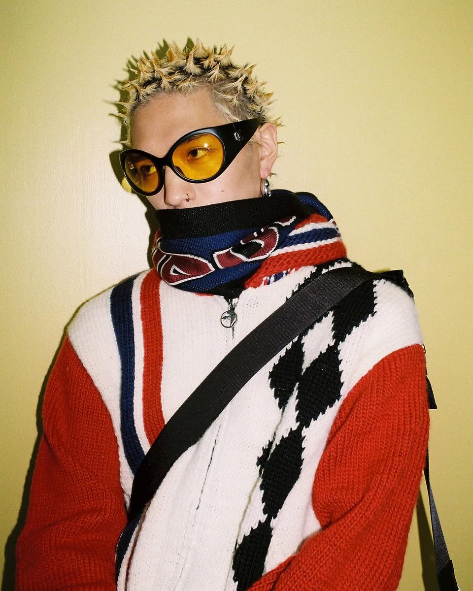 AMBUSH X ÜBERMENSCH FAM! SILVER 14770512_25728099_1000.jpg