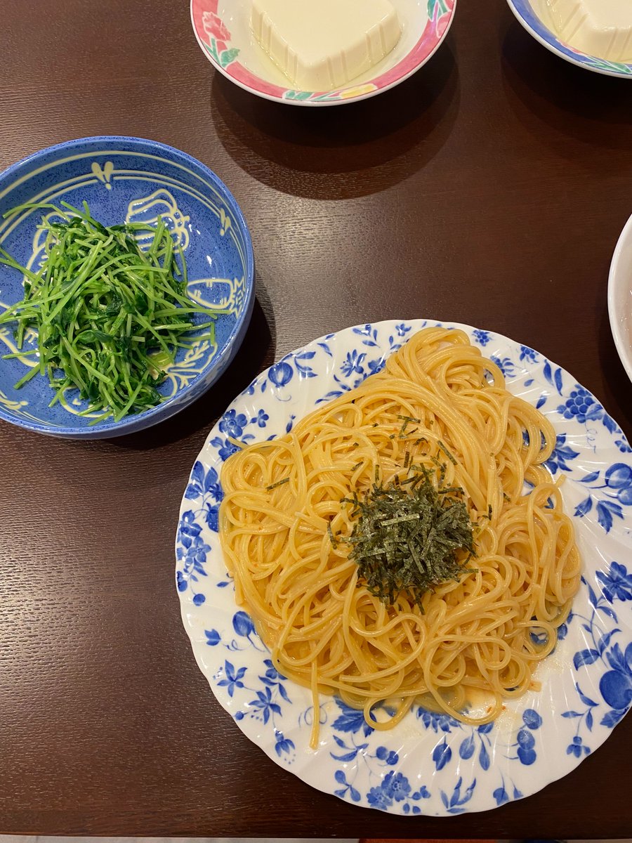 kickfgo's tweet photo. 夕食はいつも通り。
明太カルボナーラと豚肉の生姜焼き。
今日も基本情報技術者試験の最終調整頑張ります。

#夕食 #ご飯 #おうちご飯 #料理好きな人と繋がりたい #料理記録 #料理 #お疲れ様でした https://t.co/XNjxWCwldB