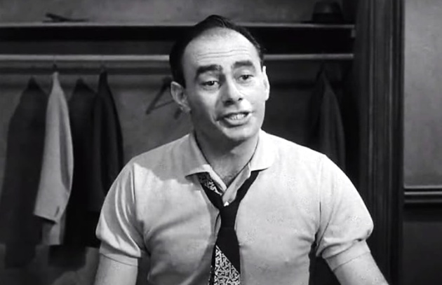 Martin Balsam, nato il #4novembre 1919.
Recitò in "La parola ai giurati" (1957), "Psyco" (1960), "Tutti a casa" (1960), "Colazione da Tiffany" (1961), "Tutti gli uomini del presidente" (1976).
Vinse l'Oscar al miglior attore non protagonista per "L'incredibile Murray" (1965).