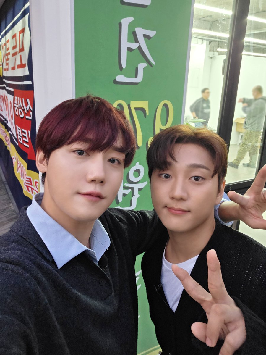 [🎥] 걸그룹도 내돈내산한 기초템 전품목 균일가 9,700원 | 이선민, 다영, 샵9700 (출처 : ootb STUDIO | YouTube)

▶ youtu.be/hJU2Hfoz5d8?si…

#GoldenChild #골든차일드 #GNCD
#이장준 #홍주찬
#LEEJANGJUN #HONGJOOCHAN
#샵9700