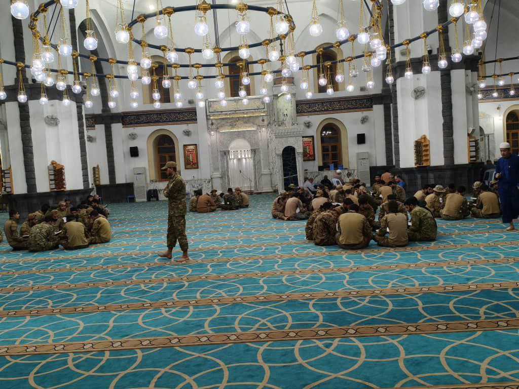 Nothing to see just army Quran Halaqas