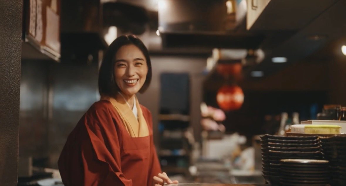 AカードCM 「密かな出張の醍醐味編 」  に出演しています😊
ぜひご覧くださいませ✨✨
youtu.be/cFEc_RnIpfs?si…