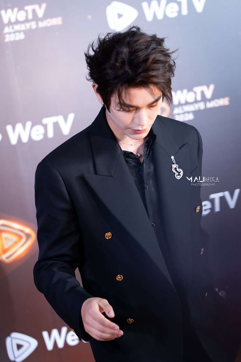MalinikaPhoto's tweet photo. 251104 • #WeTVAlwaysMore2026 

好帅🥹😍

‼️Please DO NOT cut the credit‼️

#ติงอวี่ซี #丁禹兮 #DingYuxi 
#DingYuxiEncounterInBangkok https://t.co/hETQ5MmD1d