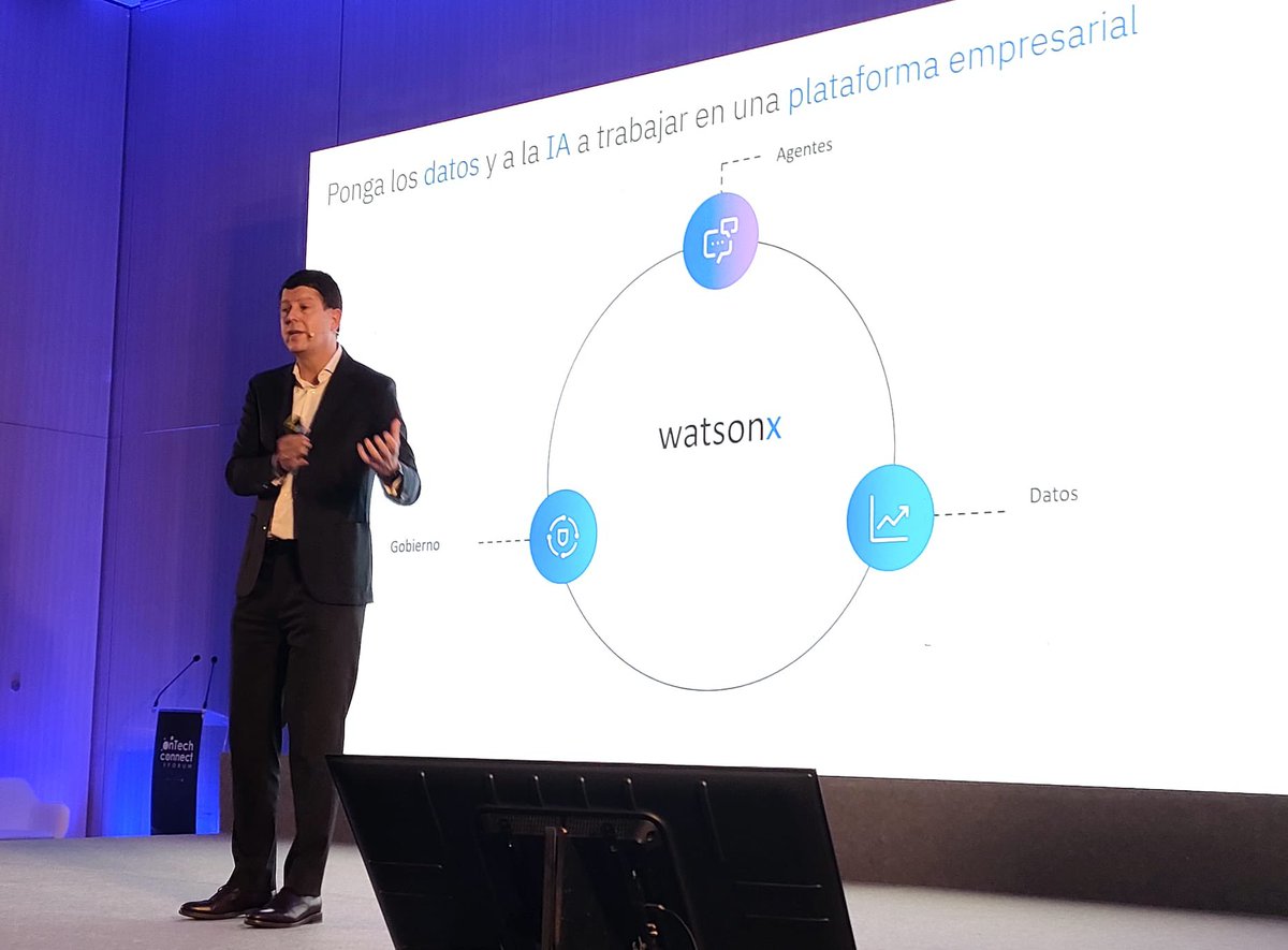 ontech_innova's tweet image. 🗣️ @fernandosule, Director de Software de @IBM_ES e @IBM Portugal, Grecia e Israel ya ofrece la conferencia inaugural de este segundo día de #IIConnectForum @ontech_innova

#IIConnectForum #onTechInnovation