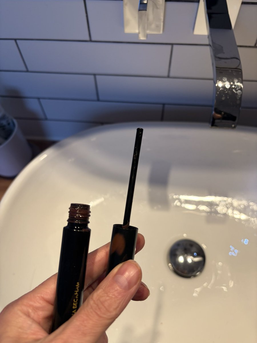 simone clark tweet media