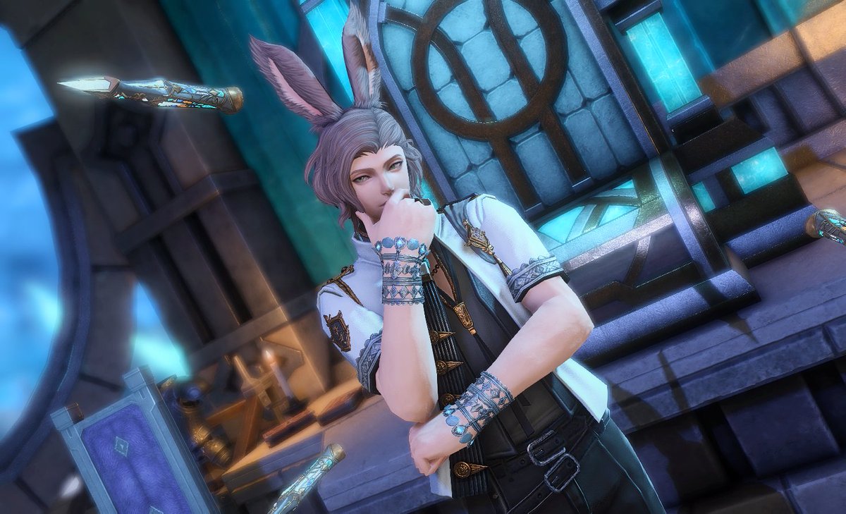 Shamelessly looking smug after being carried until floor 100 😎
