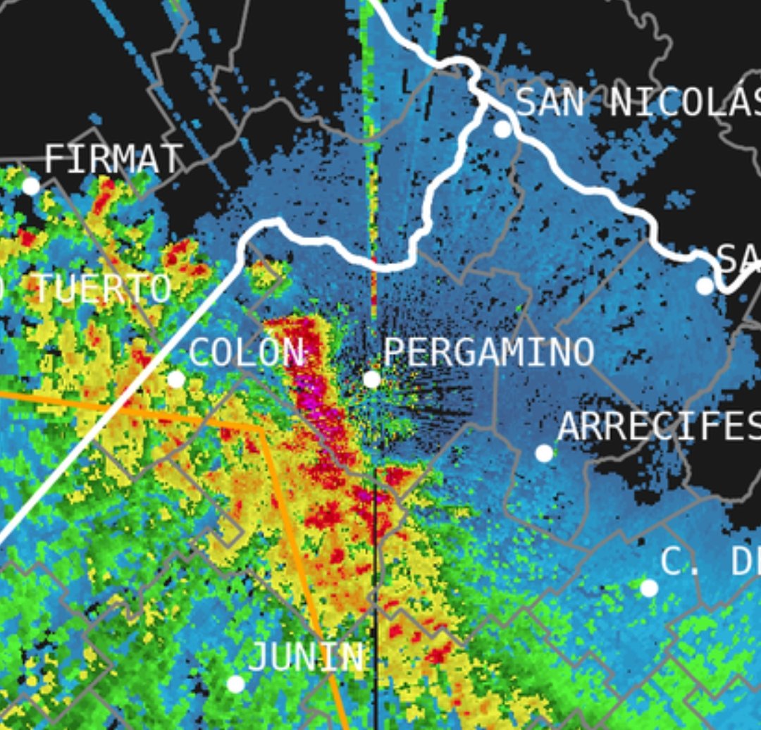 4/11/2025 #Tormenta 6h30m
⛈️Se inicia un evento de tormenta en la zona de Pergamino.
⚠️De momento puede haber lluvia intensa en ráfagas.