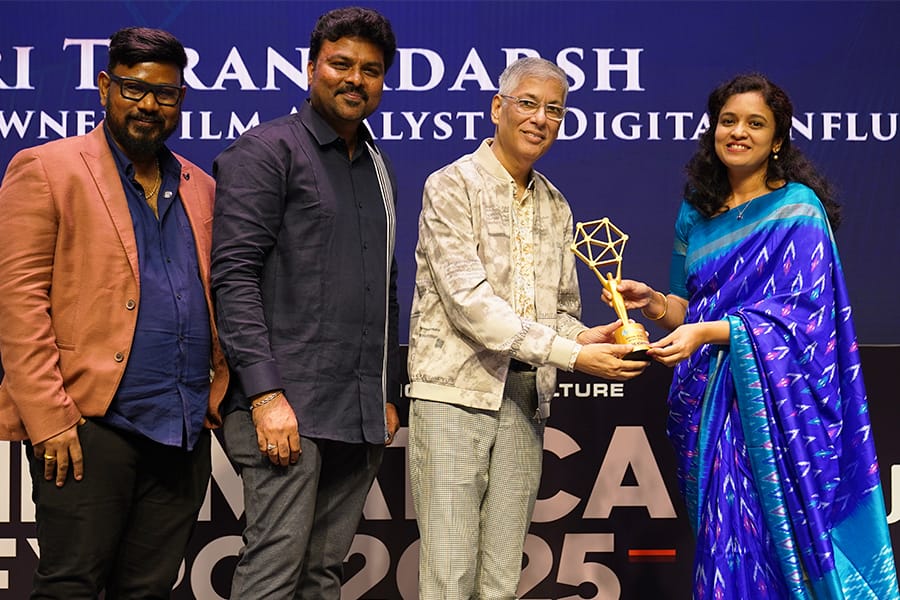 🎥✨ *Bharat DMF Digital Icon Awards 2025* - India’s biggest celebration of #DigitalExcellence - was held recently in #Hyderabad
 
Hon’ble Special Commissioner, I&amp;PR Dept., MD, FDC Smt. *Ch. Priyanka, IAS, graced the event as *Special Guest of Honour and felicitated India’s