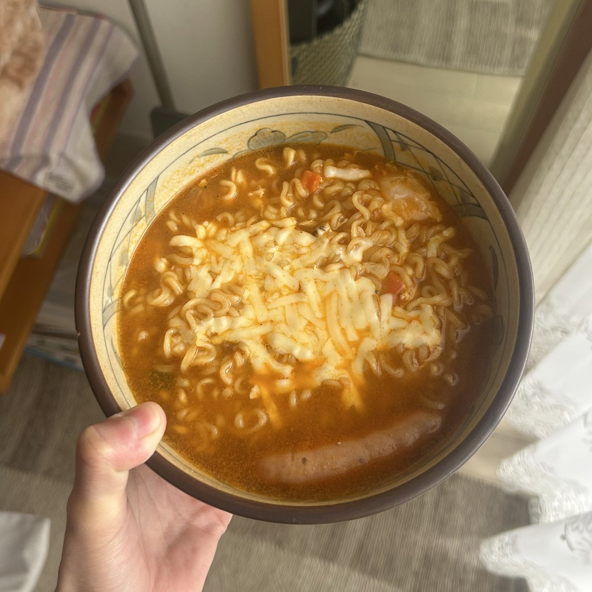 pi_____nae's tweet photo. 毎日寒いから朝ラーメンで頑張るよ https://t.co/gGvwaDDmvG