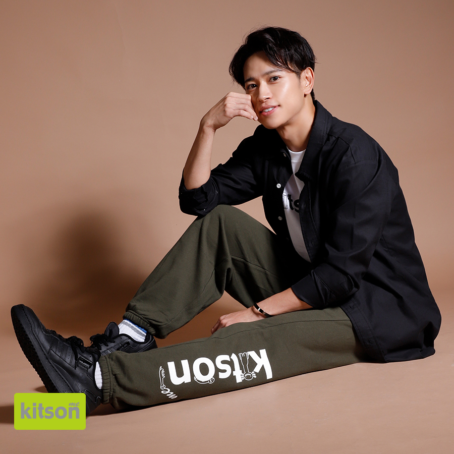 湯本健一さんとのコラボアイテムが
大好評予約受付中👍🏻💫

˗ˏˋ 🌟受注期間限定アイテム🌟 ˊˎ˗

【🔗】
kitson-me.jp/SHOP/319299/38…
#Kitsonme #キットソンミー #湯本健一
<a href="/ken_voice_drama/">湯本健一</a>