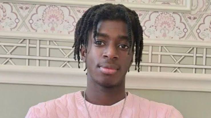 ⚖️ MISE EN EXAMEN | Lille
Homicide routier : un conducteur de 31 ans écroué après la mort de Mathis, 19 ans
🎯 Refus d'obtempérer fatal le 
⚖️ Mis en examen et placé en détention provisoire
👤 Victime percutée sur un passage piéton
<a href="/afpfr/">Agence France-Presse</a>