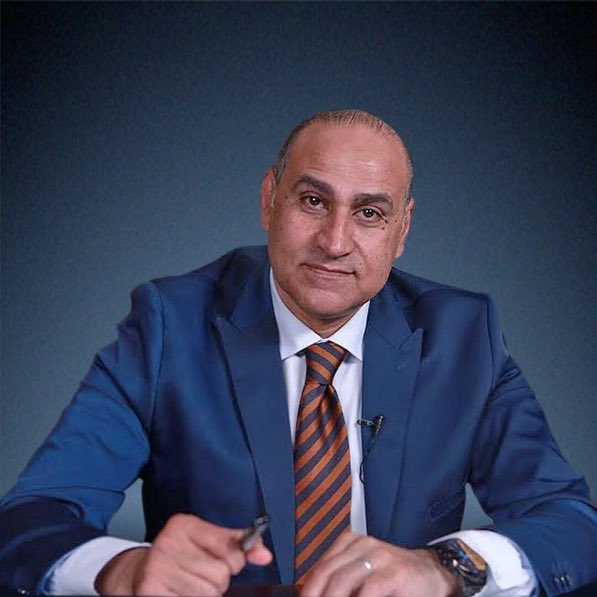 ALhamlyi's tweet photo. المحلل الاستثنائي خالد بيومي يُعدّ أبرز خبير في تحليل كرة القدم .. 🚨

بفضل إلمامه العميق بها، خاصةً الدوري الإيطالي الذي يتطلب مهارة فائقة لفهمه .. 

إذ لا يستطيع سوى محلل محترف يتقن كل تفاصيله الصغيرة والكبيرة أن يُحلله بدقة .. فإنه دائمًا ما يقدّم رؤى تحليلية فريدة ومتميزة .. https://t.co/9PkDbkfLEE