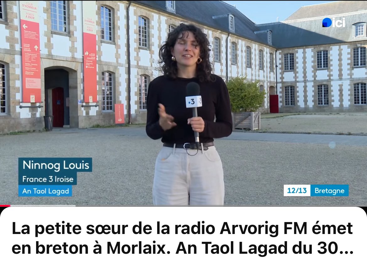 Setu ur filmig graet gant France 3 Breizh diwar-benn Egorenn ar Skiantou hag Arvorig FM 📻 ha plas ar #brezhoneg  e #Montroulez youtube.com/watch?v=4C_Oyb…