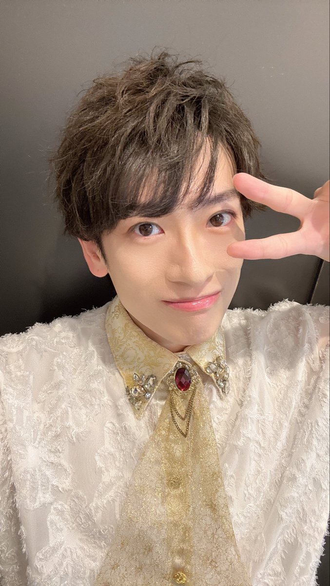 本日はどうやら #いい推しの日 らしいですね。

是非皆様の推し活に、#華MEN組 はいかがでしょうか？

なんともうすぐ月一開催の定期コンサート #華コン が開催されるみたいですよ！？

🎫
t.livepocket.jp/e/kamengumi-11…

これは行くっきゃないですね👍

素敵な推し活ライフを🫰