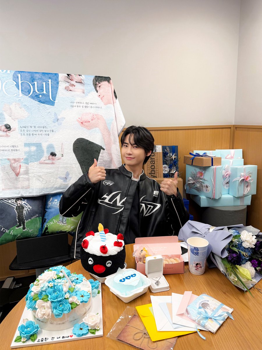 이진혁 (LEE JIN HYUK) tweet media