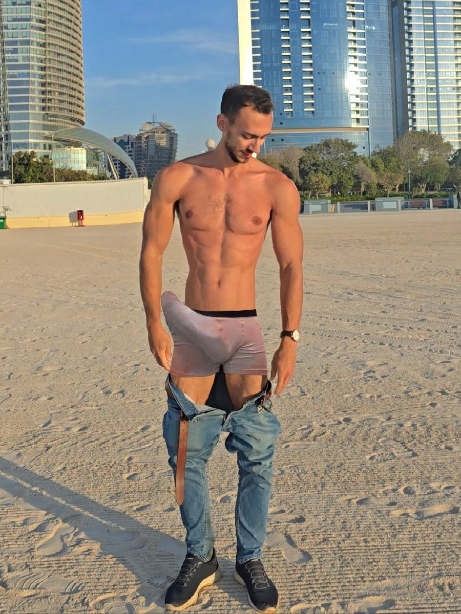 Dan Stud tweet media