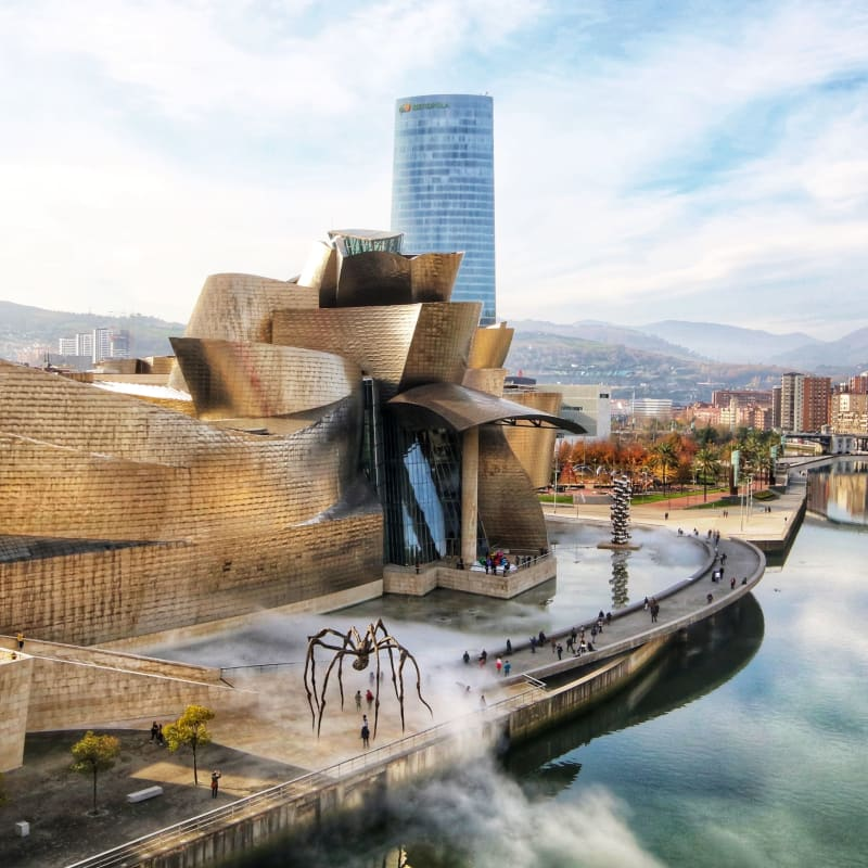 novedadesaereas's tweet image. ⚠️⚠️#Austrian añade #Bilbao a su red de destinos para S26 y devuelve así la conexión directa entre Loiu y su hub en #Viena. Volarán 2x/w desde finales de marzo. No hay prácticamente player europeo de red que le falte al cartel de aerolíneas de #Bilbao🙌