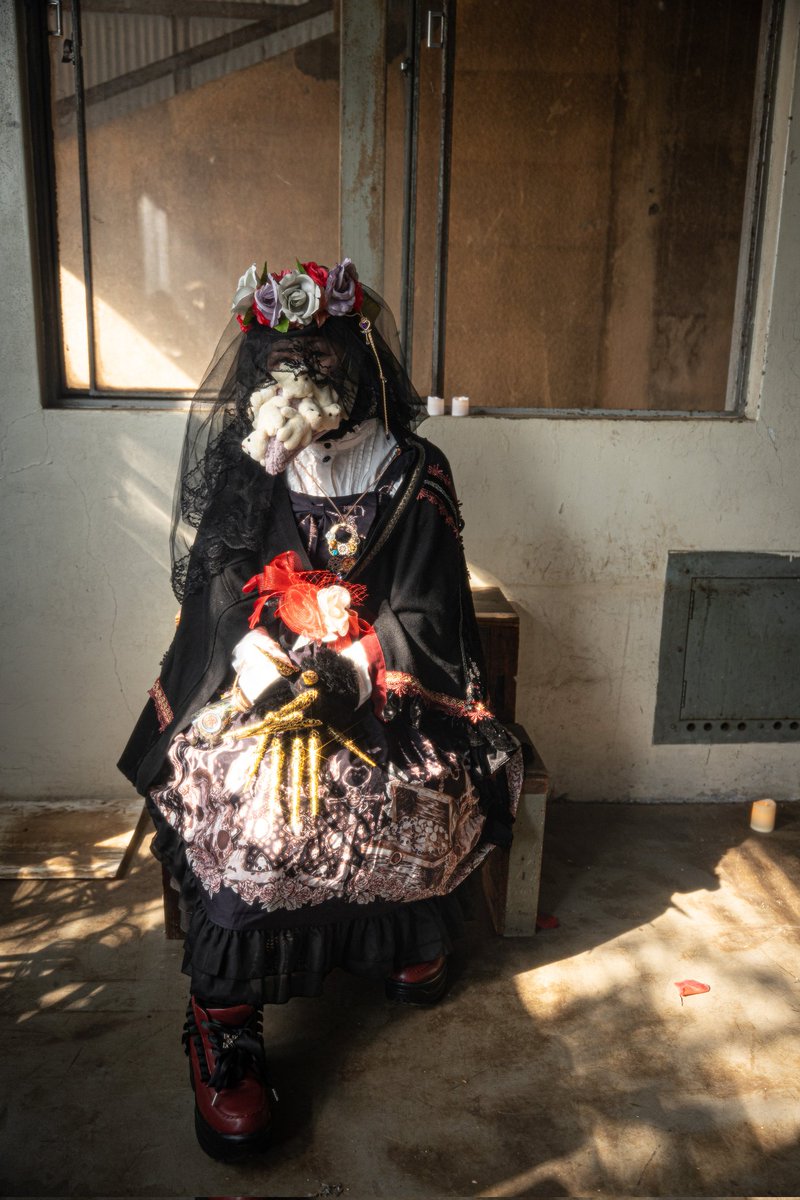 わたシは、
ペストまスくに
くまチャンをぬいつけテ
この厄災ヲ可愛くあそブの。

📷  <a href="/pasha_lx/">波魚📷ナミヲ</a> 

 #ペスマスINヨコハマ