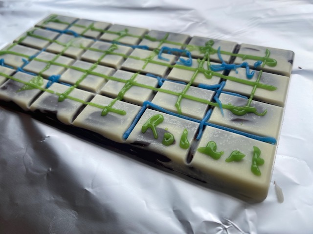 CastlefordAcad's tweet image. 🍫 Last term, 7E DT created their own chocolate bars—designing logos, packaging &amp;amp; recipes inspired by chocolate history. Mrs Thursfield is so proud of their creativity and teamwork! 👏 #CreativeLearning  #StudentCreativity #ProudTeacher @CastlefordTrust