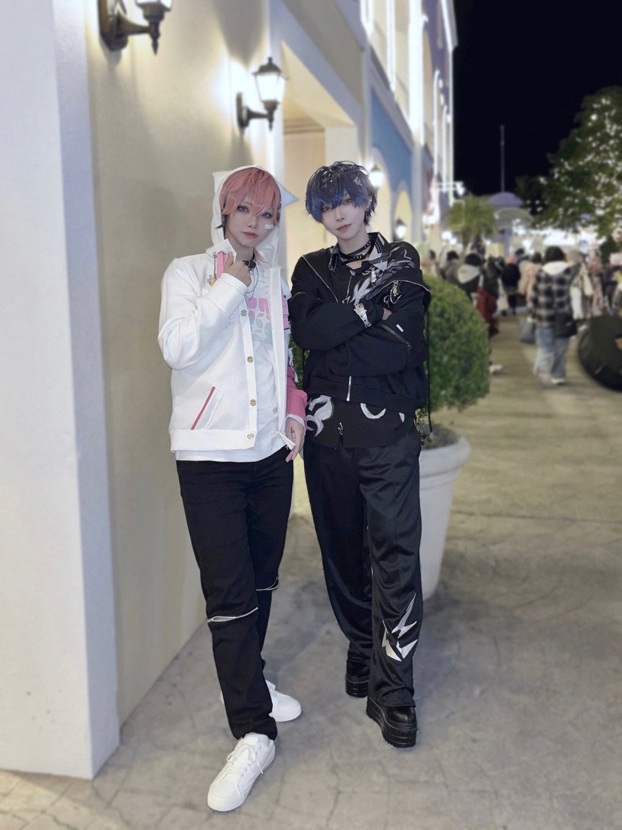 aaarukuma12's tweet image. cos┊👻🔪 🍱🦖

新衣装 ₹˝ｬｳʓﾌ 全身とアップ！

 #ラグコスTW  #ラグコス2025