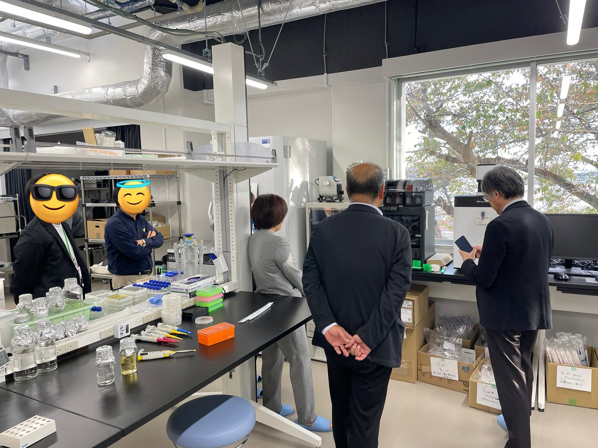 本日は採択していただいているALCA-Next FS課題のサイトビジットでした。
POADの先生方がお越しになり研究相談と研究施設の見学をされました！

おかげさまでとても有意義なアドバイスや今後の展開を示していただくことができ、とてもありがたく、そして安堵しました…😭

ありがとうございました！