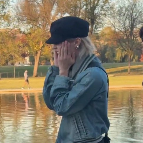 ‎ ౨ৎ tweet media