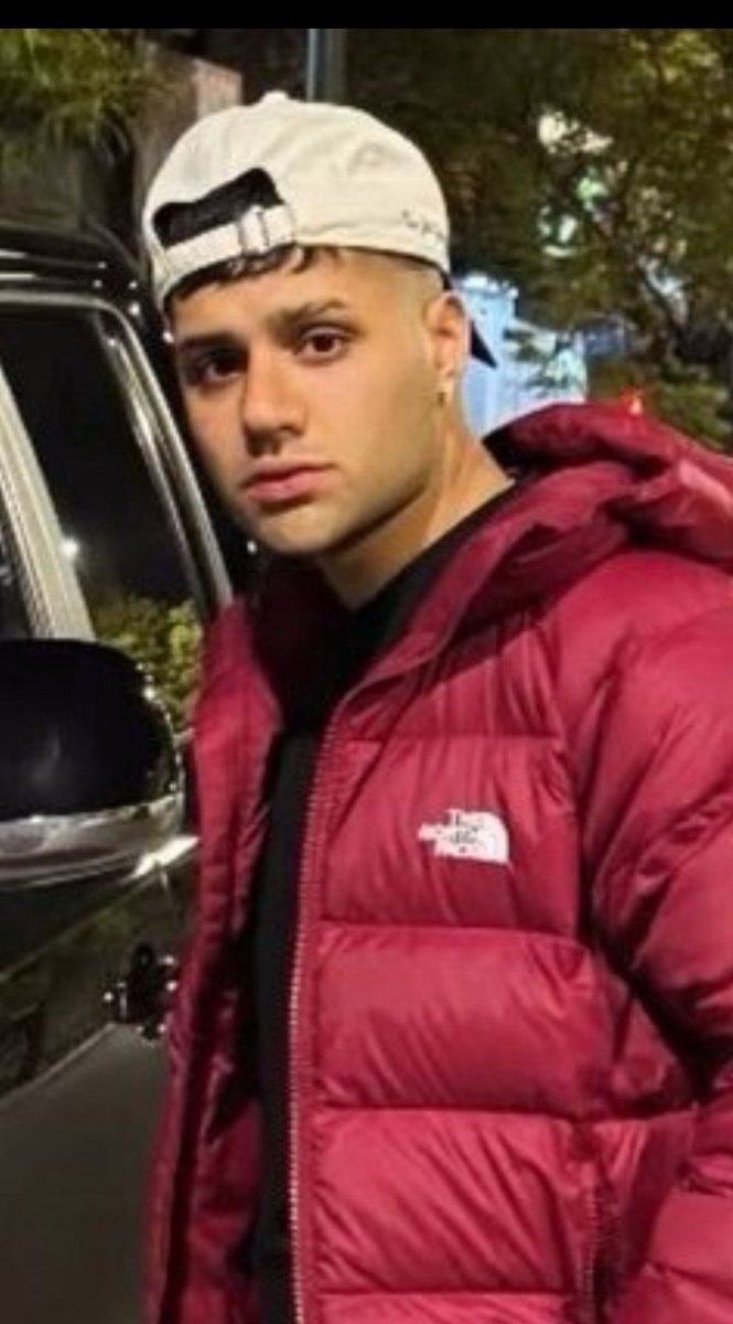 EL HIJO DE PUTA DEL DIA.‼️

JOSE. C. PAZ:

ESTA LACRA A TODA VELOCIDAD EN SU CAMIONETA SE LLEVO PUESTO UN RENAULT 12, MATANDO EN EL ACTO UN MATRIMONIO JOVEN Y DEJANDO HUERFANO A DOS NIÑOS.

MICHAEL JEAN CARBALLO.