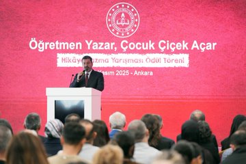 First image shows a man in a suit speaking at a podium on a red stage with banner reading Öğretmen Yazar Çocuk Çiçek Açar Hikaye Yazma Yarışması Ödülleri 2025 Ankara and audience seated below. Second image depicts the same man speaking at podium with similar red banner and diverse audience including men and women in formal attire. Third image features a man in suit interacting with group of children in black uniforms smiling and posing together in front of red banner. Fourth image displays group of suited men and women standing together in formal pose against red banner reading Öğretmen Yazar Çocuk Çiçek Açar with Turkish flags.