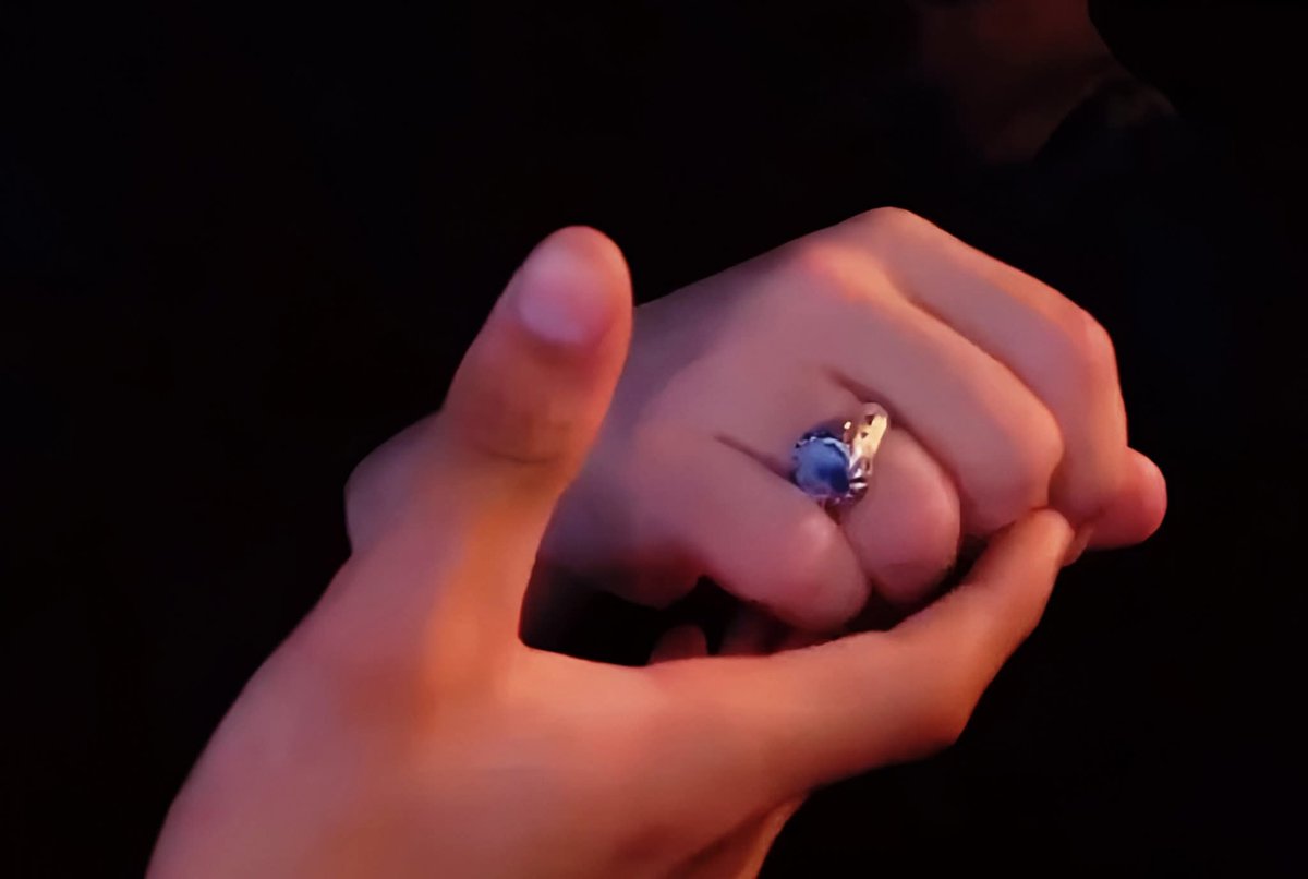 <a href="/salih_m_iraqi/">وزير القائد - صالح محمد العراقي</a> لبيك يابن الزهراء
#مقاطعون