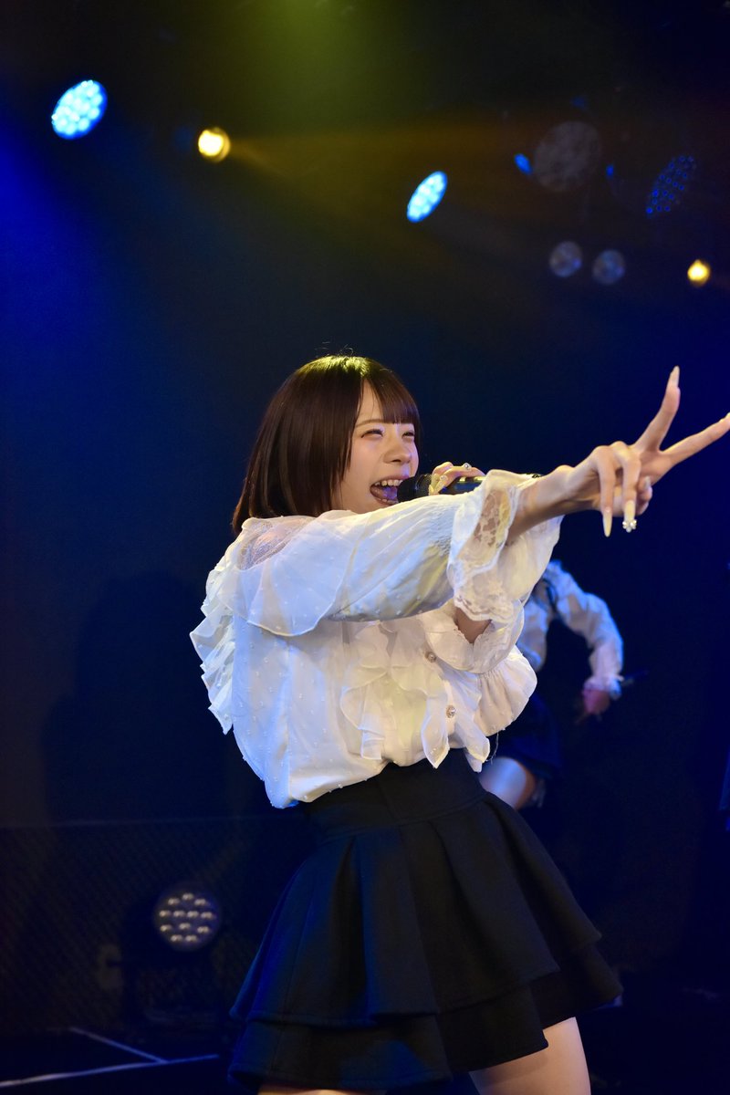 Shinonoi_Nagaya's tweet image. #いい推しの日

私の推しは何かとピース✌️サインしたがりらしい、なんか探してたら本当に✌️ばかり…
振付だし別に悪いわけではないんだけどねッ！
勿論、あえて✌️の写真を集めましたが…

もっとレパートリーをって感じです。
悪口じゃないよ！
#パク・モモ (＠peach_pakupaku )
#しののいカメラ