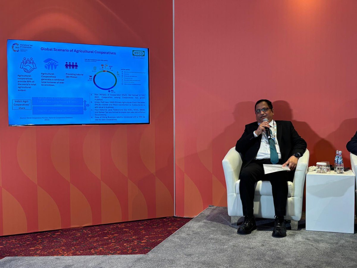 KiritkrJPatel's tweet image. I am honoured to share my views during the panel discussion on “Contract for a New Global Economy” at the UN WSS Summit, Doha, highlighting the vital role of Agriculture in building a fairer, more cooperative world.

Also, Proud to present India’s vision of “Sahkar Se Samriddhi”…