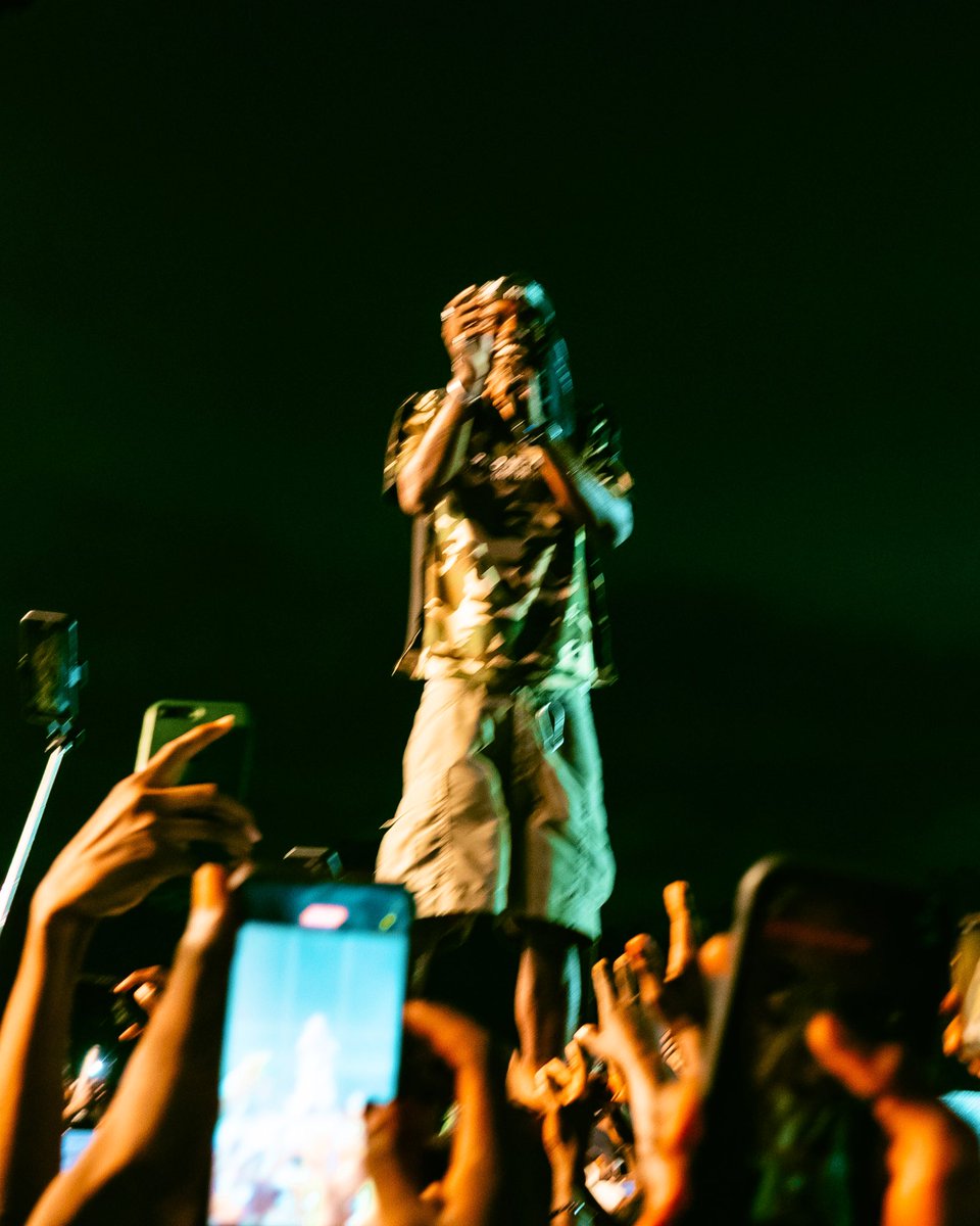 SUNSWAGGA☀️

Photographed by me