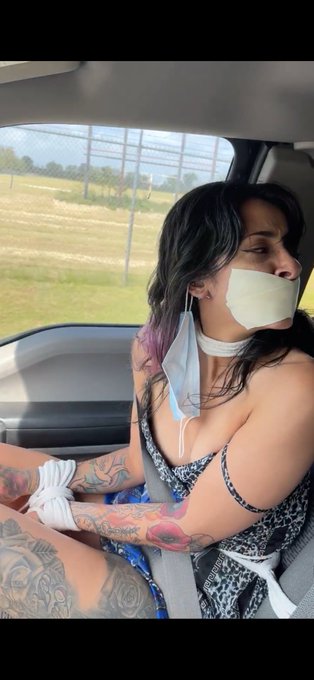 fav combo travelling + tied up

(<a href="/SnidleyDR/">SnidleyDoRight</a>)