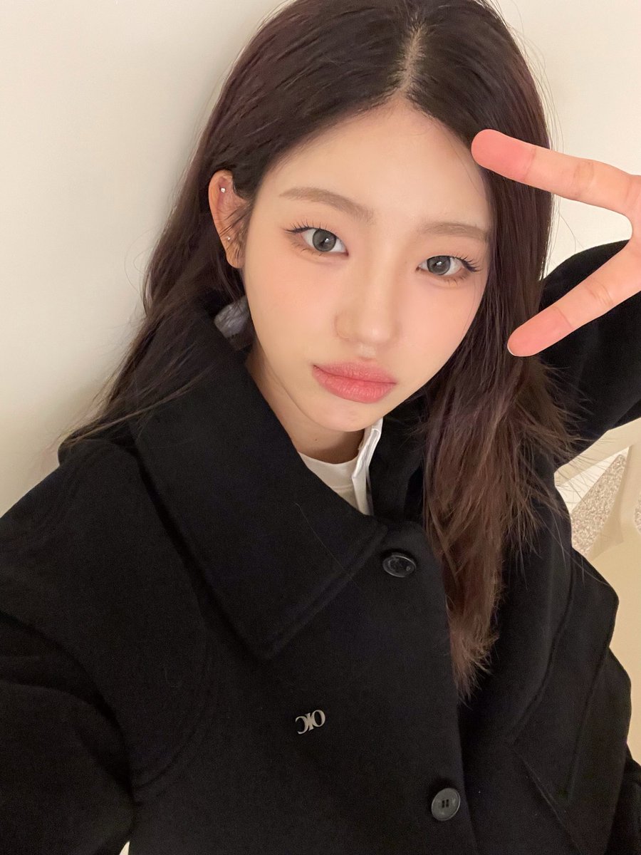 251104 - F 

Fromm new profile picture

#트라이비 #TRI_BE #현빈 #HyunBin