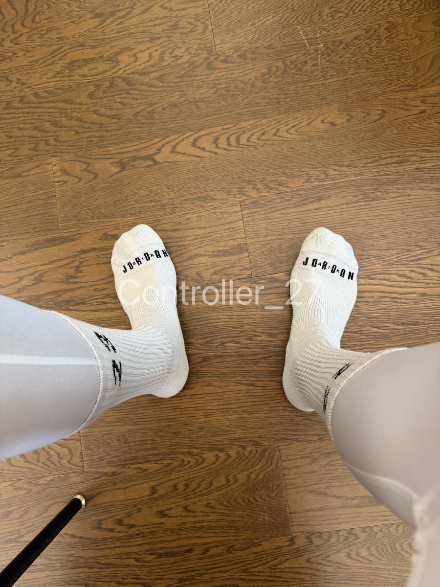 Controller_27 tweet media