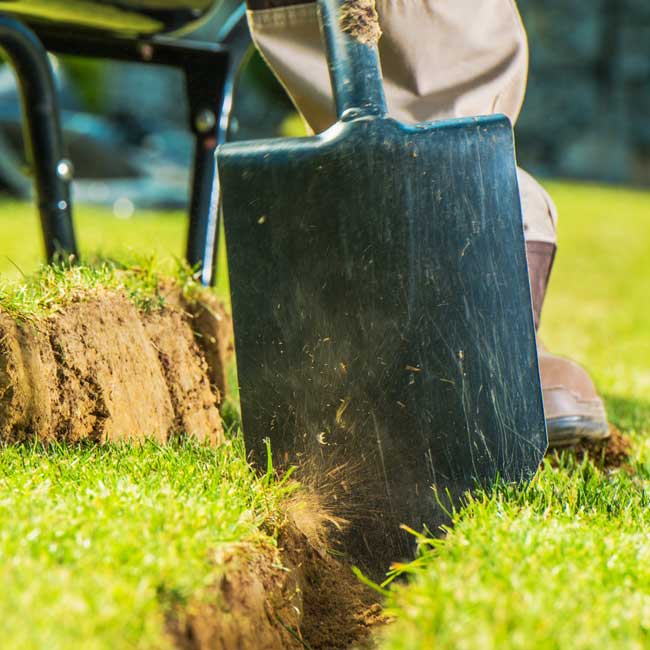 Hiring a contractor or landscaper?
Make sure 811 is contacted before they dig!

Whether it’s you or the contractor making the call, digging should only begin after lines are marked.

Contact 811 for a locate request — it’s FREE and keeps everyone safe.
al811.com