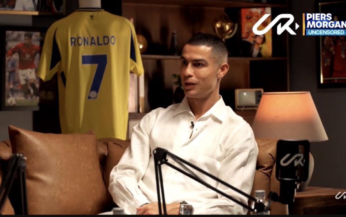 🚨🚨🚨🚨🚨🚨🚨🚨 — كريستيانو رونالدو :

اريد ان اسال ....

هل كأس العالم سيحدد أنني واحد من أفضل لاعبين التاريخ بناء على بطولة واحدة من 6-7 مباريات؟

هل هذا شيء عادل ... اخبرني ؟؟؟

😱😱😱😱😱😱😱😱😱😱😱😱😱😱😱