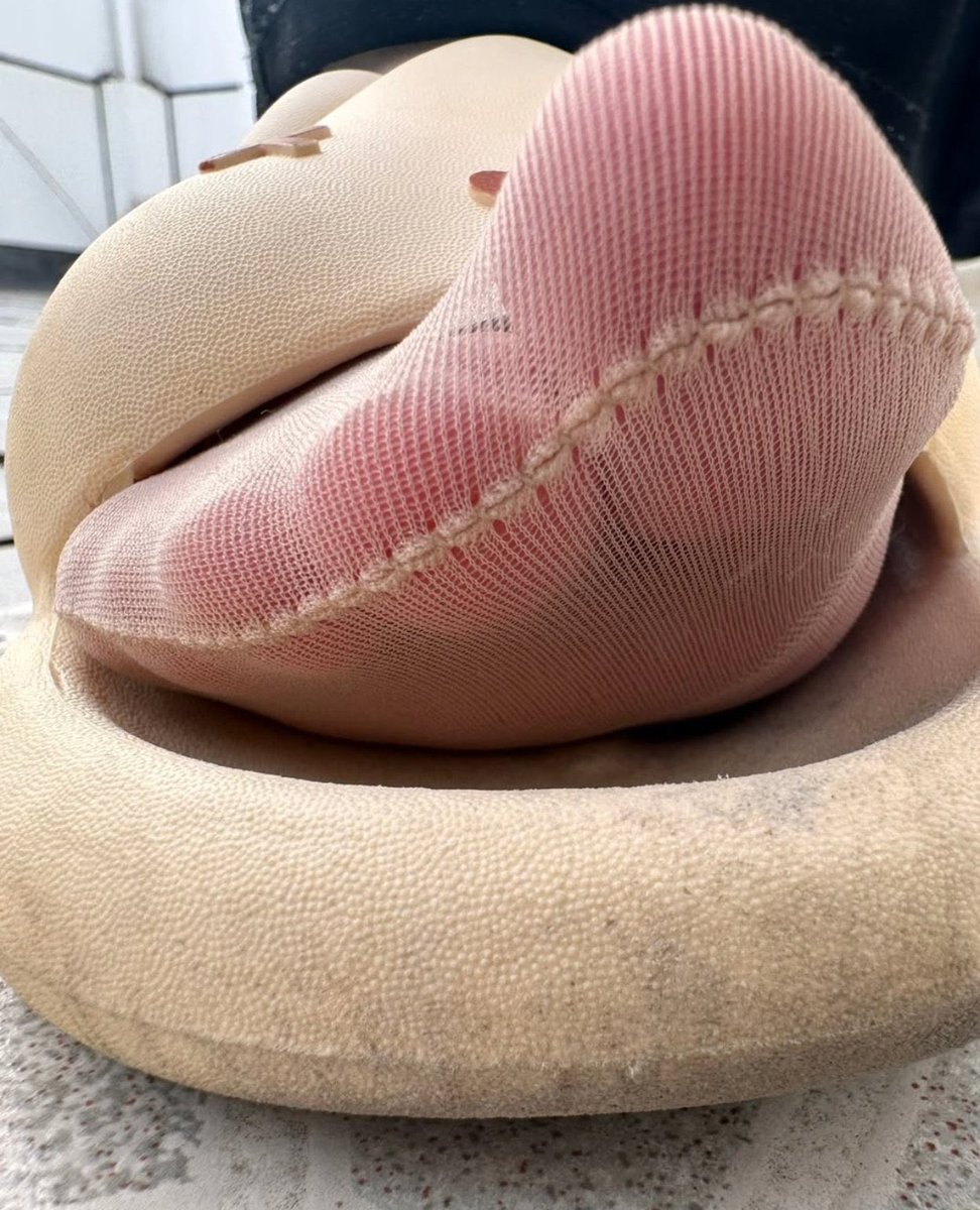 脚底视角